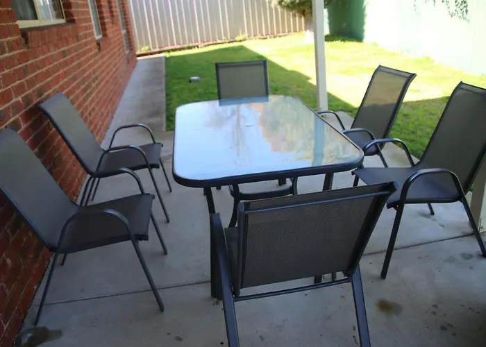 Wagga Showground Villas
